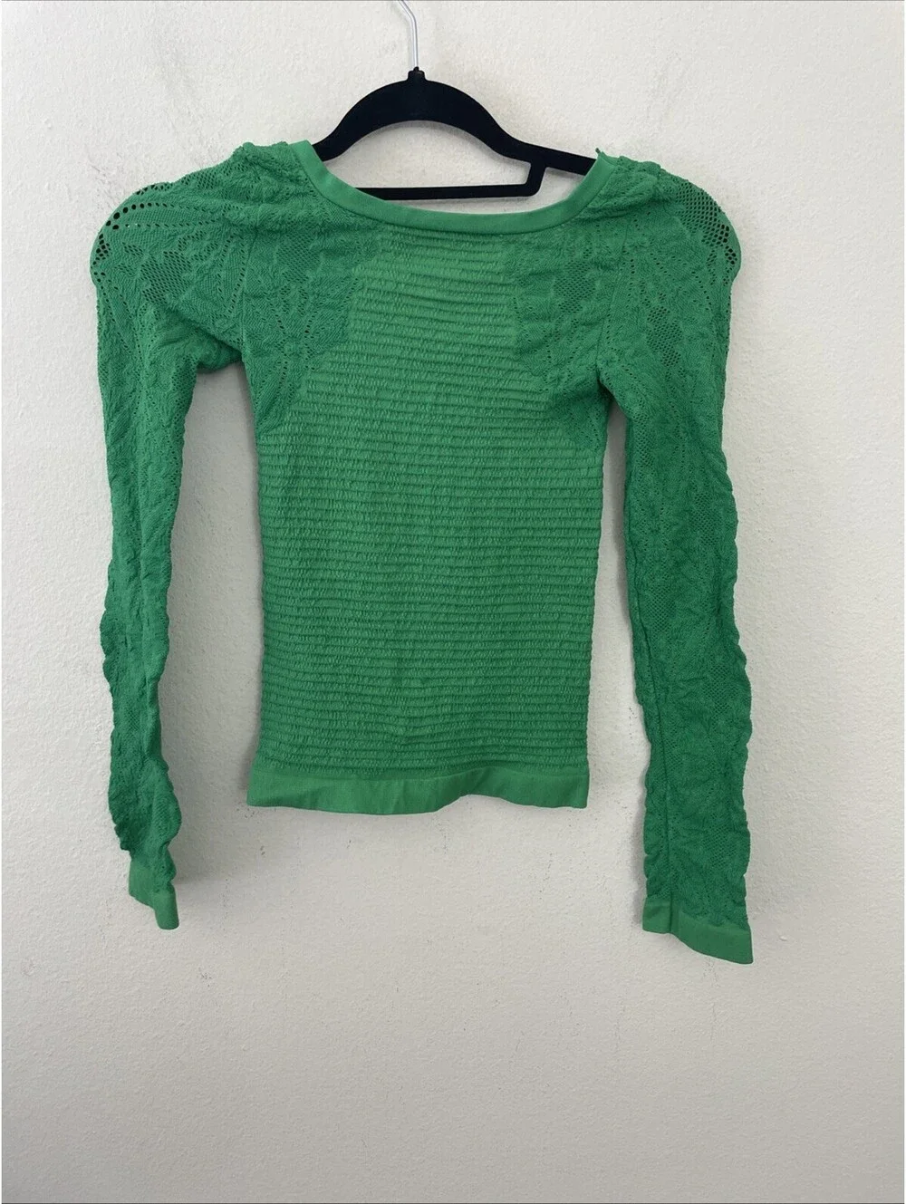 Free People Intimately   so many likes long sleeve top dark green size XS/S New